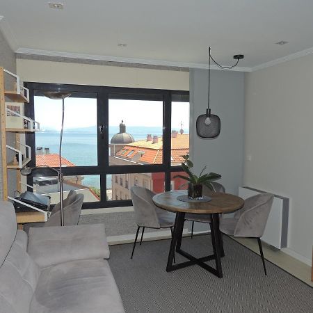Apartamento con vistas al mar y playa enfrente Ribeira Exterior foto