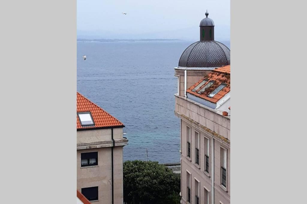 Apartamento con vistas al mar y playa enfrente Ribeira Exterior foto