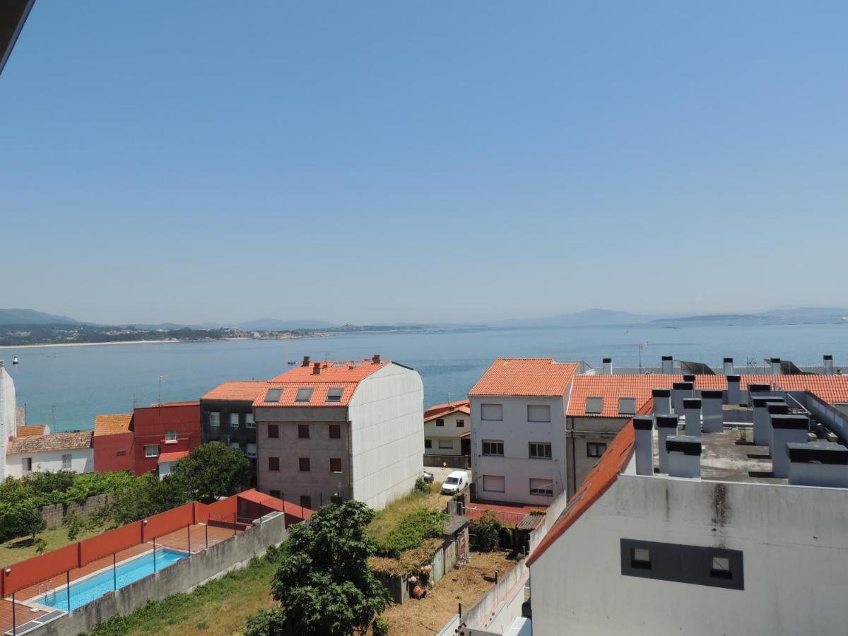 Apartamento con vistas al mar y playa enfrente Ribeira Exterior foto
